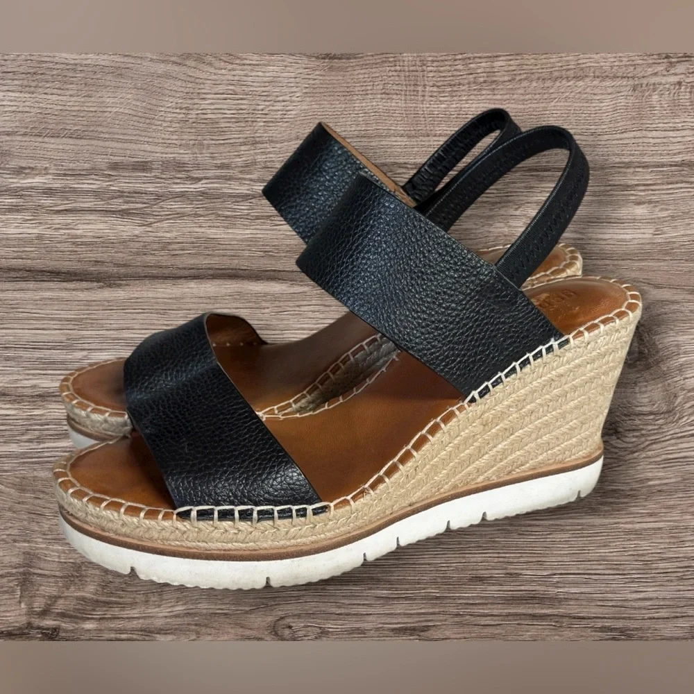 EUC by Kenneth Cole Elyssa Platform Wedge Sandal (Women) SZ 10